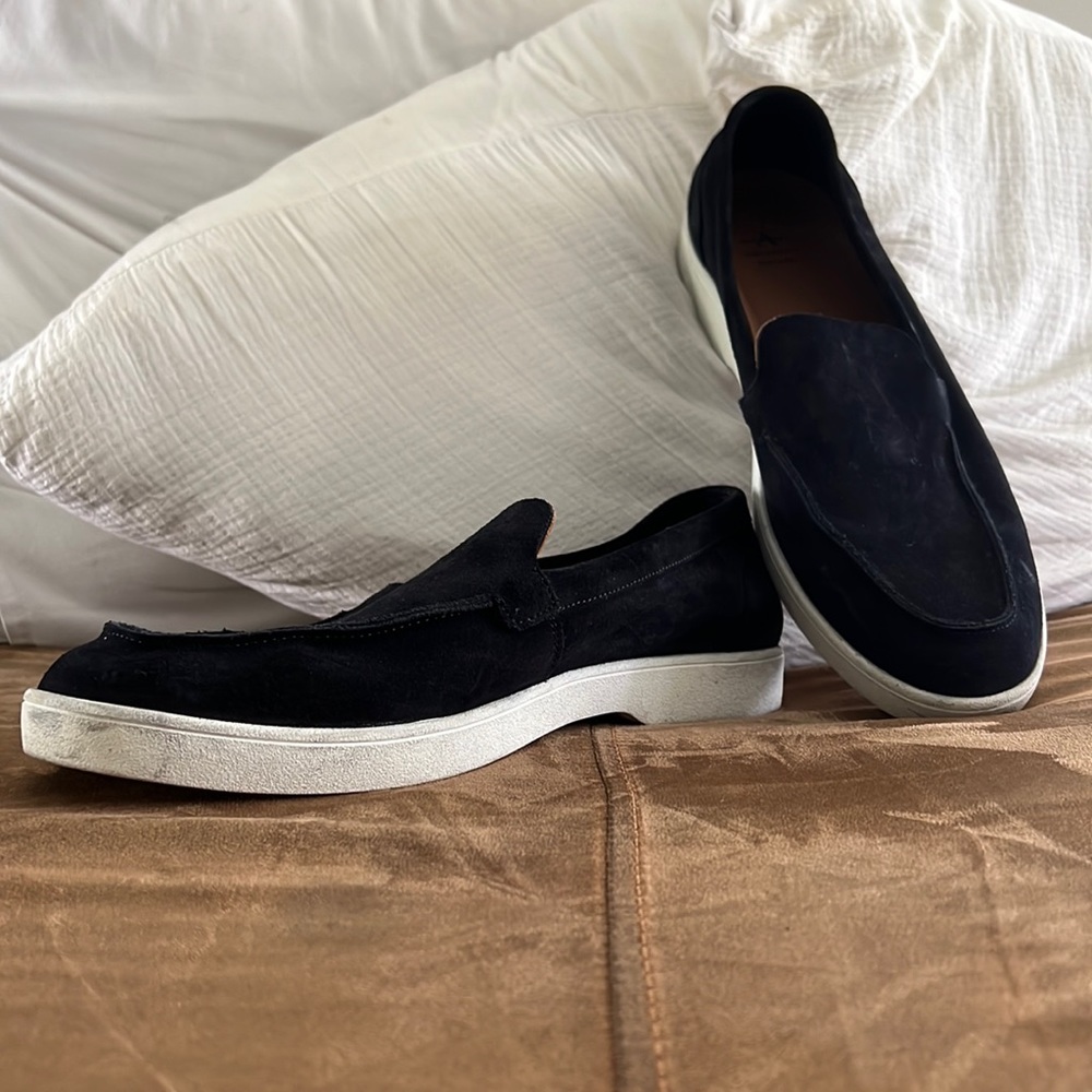 Navy Blue AquaItalia Mens loafers sz 11m